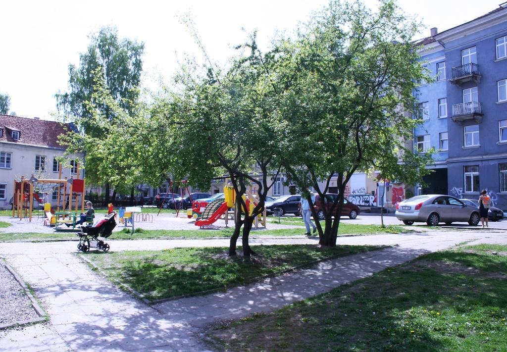 Old Town Apartment Antokolskio VNO Buitenkant foto
